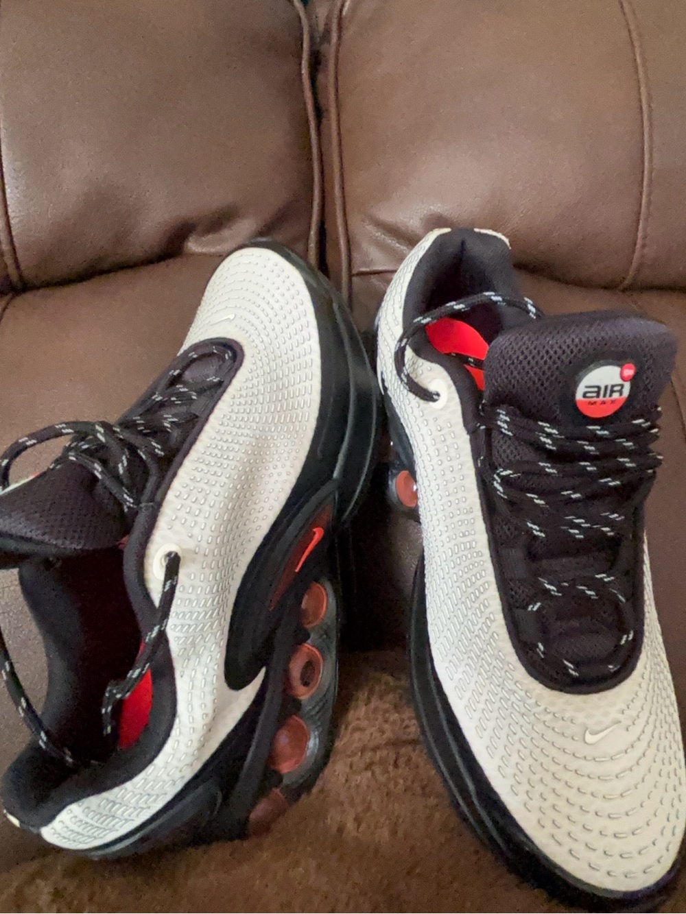 Nike Air Max Black White Red Sneakers Size 6.5